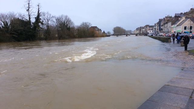 Redon Vilaine en crue 9 Février 2014 смотреть онлайн