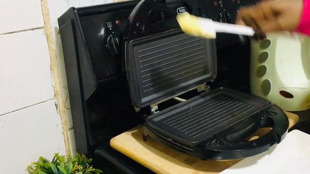 QURAC//Hada kadib sidan ugu sameye carurta rootiga /sandwich egg simple and delicious 😋 смотреть онлайн