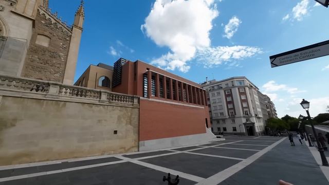 Alberto Garín sobre la ampliación del Prado смотреть онлайн