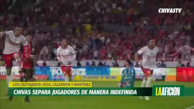 Alexis Vega y 'Chicote' Calderón, separados de Chivas por meter mujeres a hotel de concentración смотреть онлайн