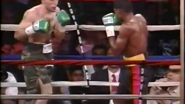 Victor Polo vs. David Toledo.FW.2001.06.26 смотреть онлайн
