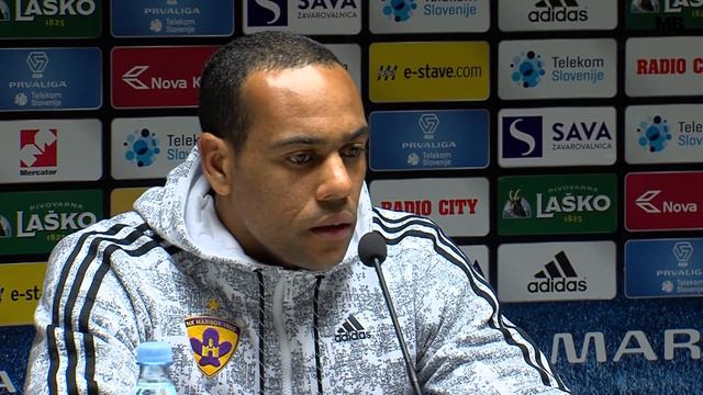 Milanič in Tavares pred derbijem смотреть онлайн