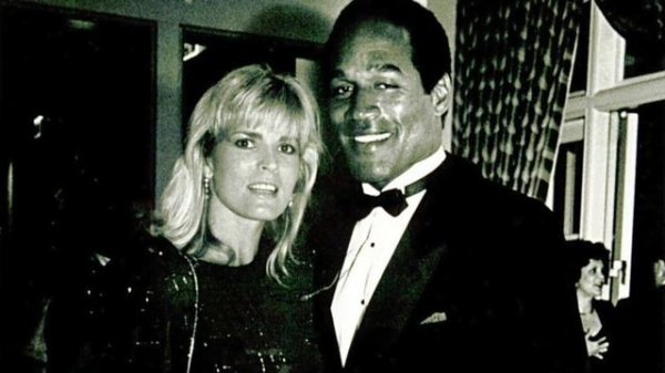 Nicole Brown Simpson & Ron Goldman + The Trial of OJ Simpson | Avery After Dark