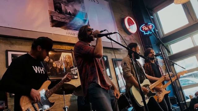 New Indians with Jeff Ament – I AM MINE смотреть онлайн