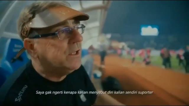 DETIK-DETIK COACH ROBERT RENE MARAH PADA BOBOTOH YANG MENYALAKAN FLARE | 15 maret 2020 смотреть онлайн