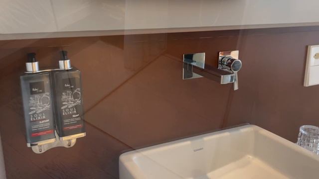 Hotel Ruby Mimi, Zurich, Swiss смотреть онлайн