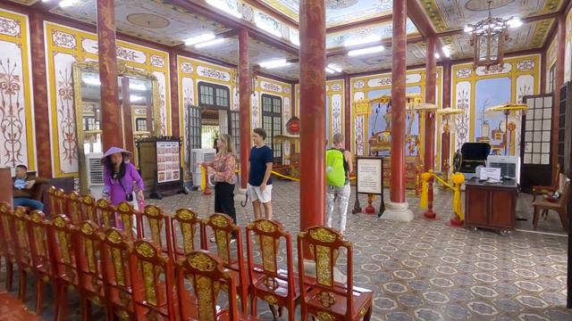Древняя столица Вьетнама – Хюэ (день 1). Императорская цитадель и Запретный город. смотреть онлайн