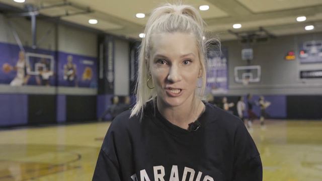 Heather Morris смотреть онлайн