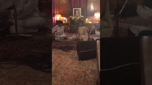 Raat Hamari Toh Civer Gaurika Rai смотреть онлайн