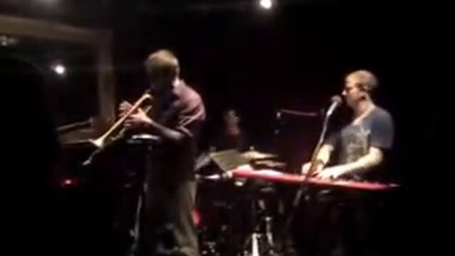 Janek Gwizdala band - four brothers [at Zigfrid Von Underbelly's Nov '09] смотреть онлайн