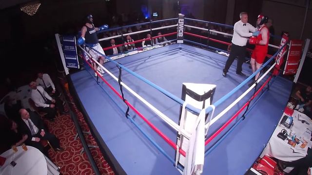 Bradford | Ultra White Collar Boxing | James Hickey vs James Wildman Archer смотреть онлайн