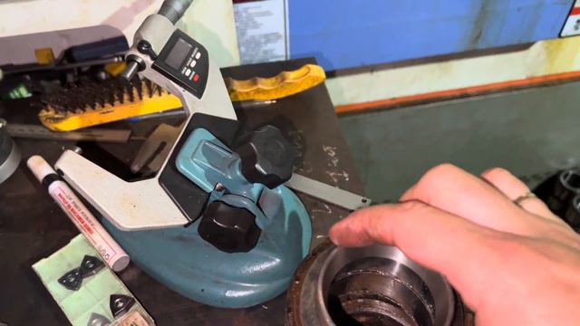Чистовая Обработка Роликов Для Гранулятора Комбикорма И Топливных Пеллет DR 150 inHome смотреть онлайн
