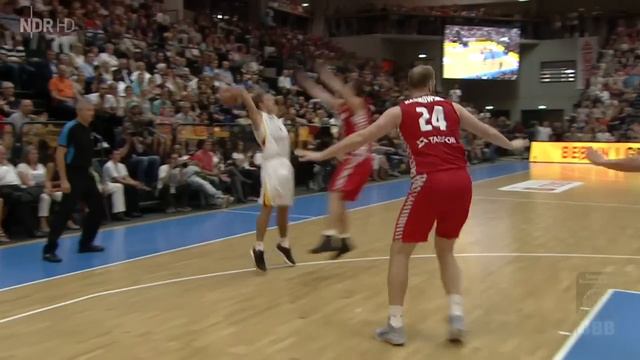 Dirk Nowitzki - Highlights vs Poland (2015.08.22) смотреть онлайн