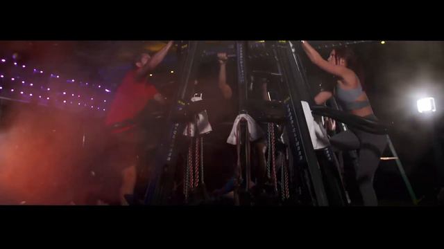 Противонаправленная лестница VERSA CLIMBER - групповая тренировка смотреть онлайн