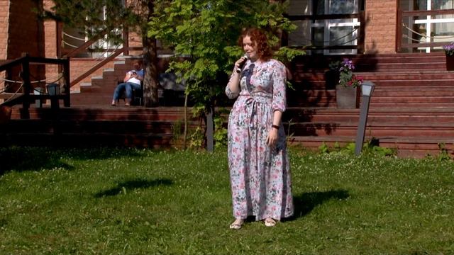 Ксения Бормотова «Старый сад» смотреть онлайн