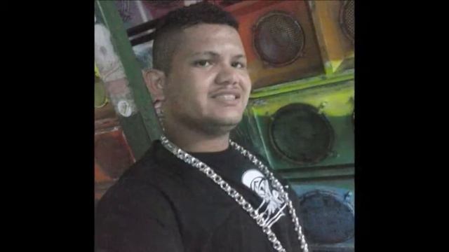 MELÔ DO ESPANTALHO - GEORGE DEKKER смотреть онлайн