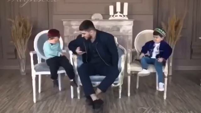 Израиль Евреи Палестина Сара Бен-Арц Биньямин Нетаньяху Линн Де Форестер Ротшильд Инклюзивный Кремл смотреть онлайн