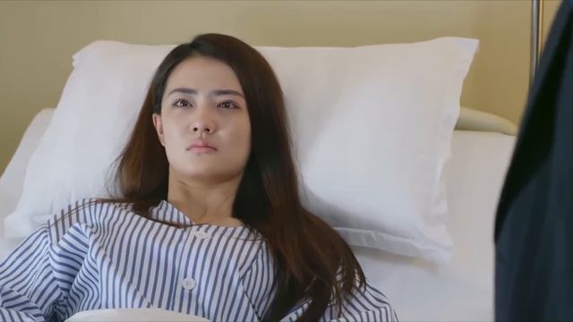 【Movie】隱婚總裁高調和心機女訂婚，懷孕妻子被氣的流產了💞sex Movie
