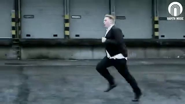 123videoclips.nl - Tim Berg - Bromance (Avicii Remix)