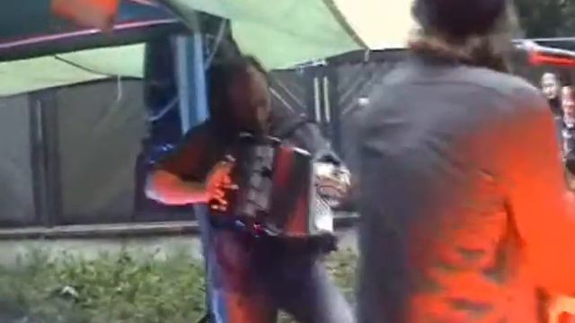 Down in a hole | Билли Новик и Антон Матезиус смотреть онлайн