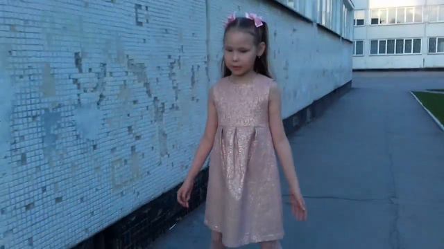 Катаемся на гироскутаре смотреть онлайн