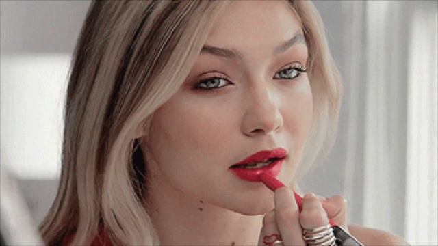 Gigi Hadid - Good For You (Fan Video) смотреть онлайн