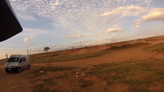 Iniciação no Motocross Senador Canedo - Wanderley Trevisan com Vô Aires - Parte 2 смотреть онлайн