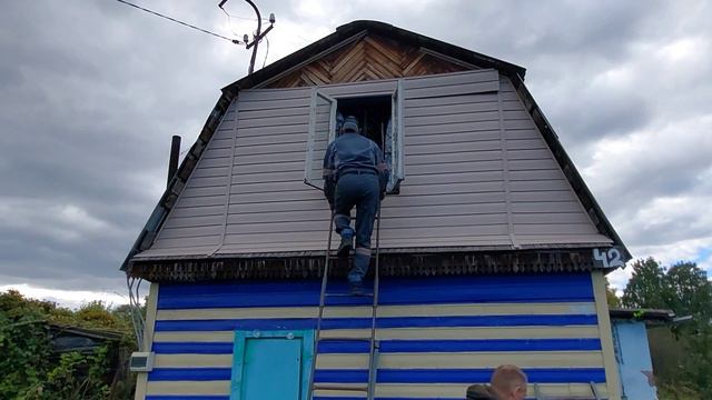 Отпуск в Сибири. Обшили фронтон. Выкопали картошку. смотреть онлайн