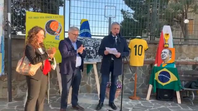 Castellabate (SA) - Una targa commemorativa dedicata a Vicente Italo Feola (22.04.23) смотреть онлайн