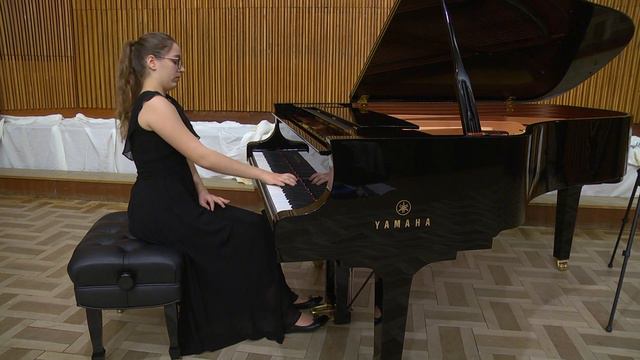 K.Serocki -Suita preludiów -Marianna Sereda смотреть онлайн