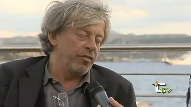 Corrente TV La valigia dell'attore 2011 Interviste a Mario Martone e Paolo Rossi di Franco One смотреть онлайн