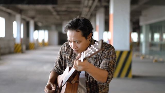 I STILL HAVEN'T FOUND WHAT I LOOKING FOR - U2 | FELIX IRAWAN смотреть онлайн