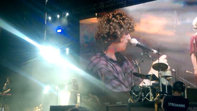 Juana Molina - "Ay, No Se Ofendan" - Lollapalooza Argentina смотреть онлайн