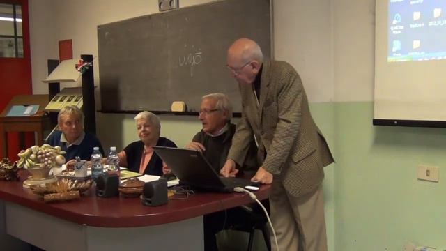 Presentazione del volume: Dizionario del mobile смотреть онлайн