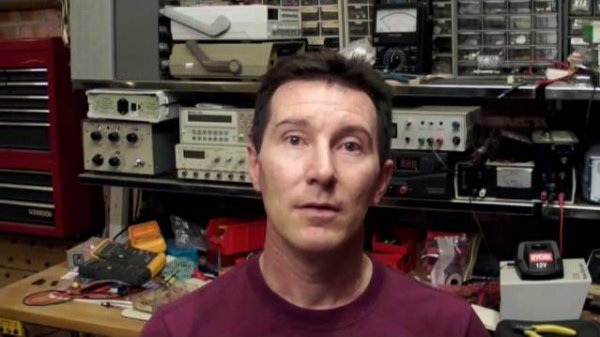 EEVblog #41 - Pigs fly at Microchip in HD