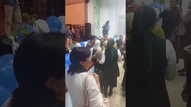 Bahrom Nazarov va Sardorbek lol qodirdi смотреть онлайн