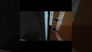 Монтаж умного замка в старую дверь