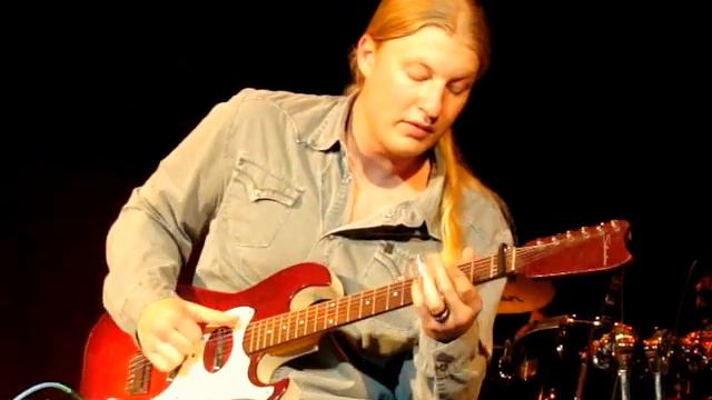 Derek Trucks Band - Done Got Over 11/15/2007 Klein Auditorium, Bridgeport, CT смотреть онлайн