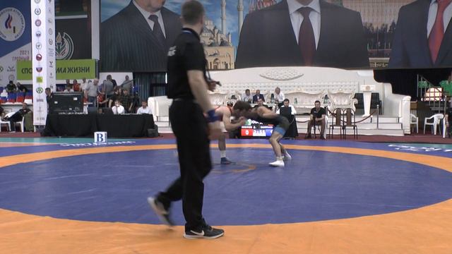 Кизинов Джамбулат (ХМАО) - Ханипаев Килаб (Дагестан) смотреть онлайн