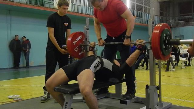 25 октября 2015. Барышев Сергей. 3 подход. Жим 200 кг, в зачет, с.в. 81,55 кг смотреть онлайн