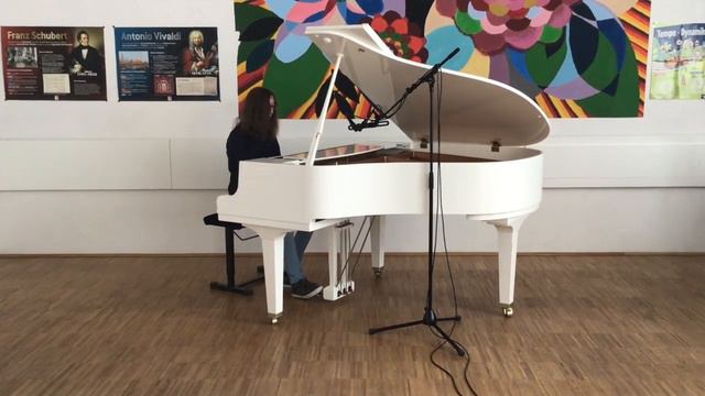 Philip Rainer gibt “All of me” von Jon Schmidt zum Besten смотреть онлайн
