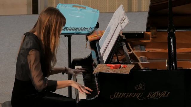 Davide Anzaghi : Rondò della notte - Giusy Caruso pianoforte e percussioni смотреть онлайн
