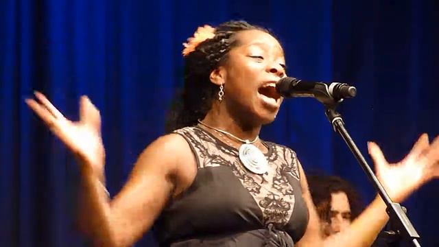 Iyeoka - live in Nürnberg смотреть онлайн