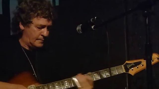 Roy Hill and Steve Whalley - "Small Adventurer" смотреть онлайн