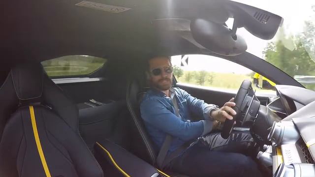 The New Ferrari 812 Superfast смотреть онлайн