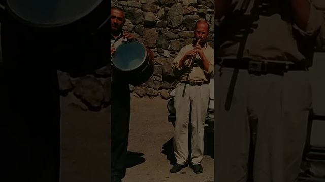Ամեն առաւոտ ամեն երեկո (Amen Aravot Amen Yereko) ( Աշուղ Շերամ)