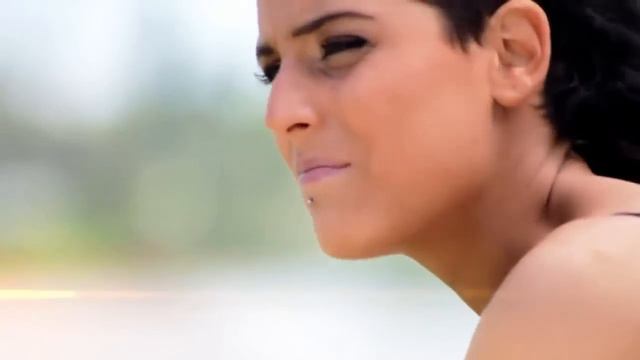 Grupo Play Amor A Medias No Video OFICIAL HD Fabi Romi Play смотреть онлайн