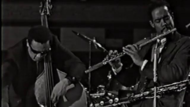 Eric Dolphy with Charles Mingus смотреть онлайн