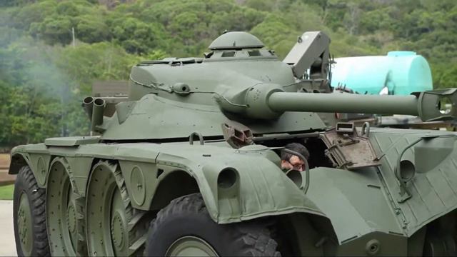 READY armored car Panhard EBR 90 to the museum! ГОТОВЫЙ бронеавтомобиль Panhard EBR 90 в музей! смотреть онлайн