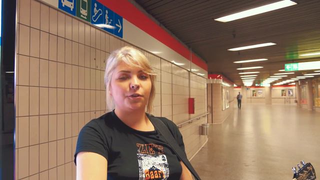 Busker Portrait: Karintytär (Helsinki, Finnland) смотреть онлайн